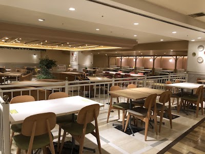 フレッシュネスバーガー阪急三番街UMEDA FOOD HALL店