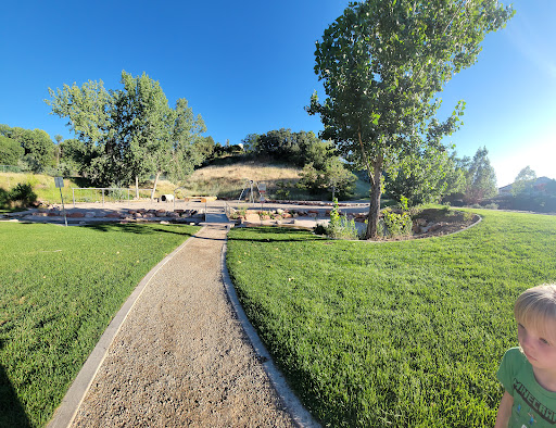 Deer Hollow Park