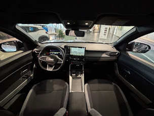 Photo n°3 de DACIA LIBOURNE - RRG à Libourne (Concessionnaire automobile)