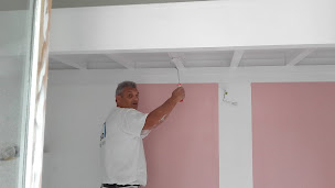 Photo n°1 de T. Rodrigues- Artisan Peintre à Parempuyre (Service de pose de parquet)