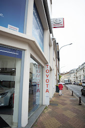 Photo n°31 de Toyota - Le Chesnay (Groupe Vauban) à Le Chesnay-Rocquencourt (Vendeur de voitures d'occasion)