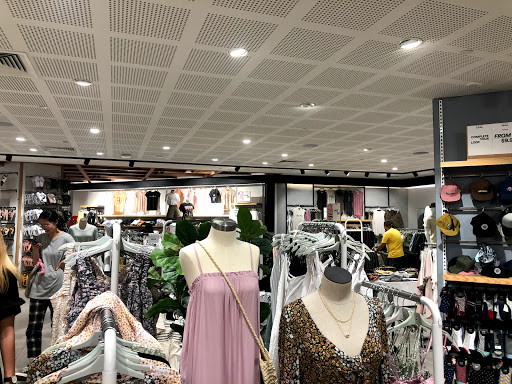 Cotton On Melbourne Central - Thumbnail