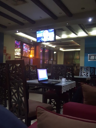 Photos of Makany Restaurant