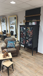 Photo n°4 de Hair actuel coiffure/ Barbier à La Chapelle-Heulin (Salon de coiffure)