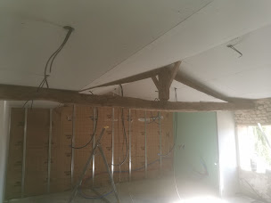 Photo n°4 de LM RENOV' à Saint-Hilaire-la-Palud (Carreleur)