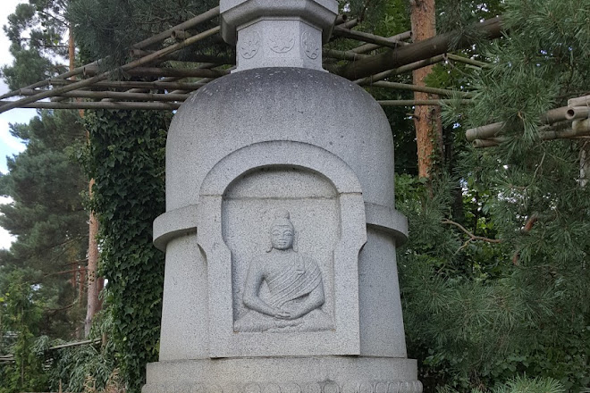 Visit Japanese Bonsai Garden Japanischer Bonsaigarten On Your