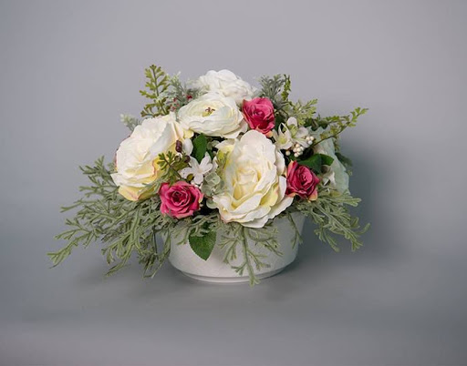 Flomello - Flower Arrangements and Events - Thumbnail