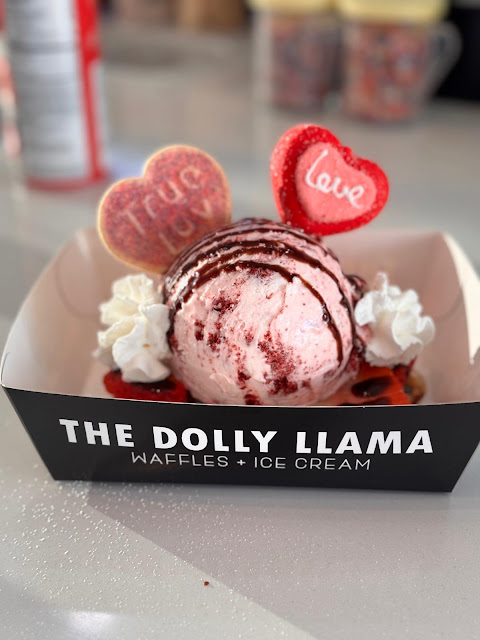 The Dolly Llama by null