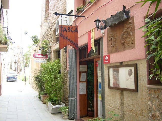 Place around image
