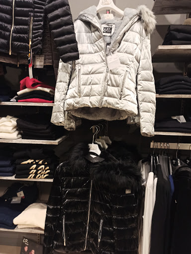PJ Multibrand - Visual