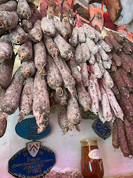 Photo n°4 de Boucherie Charcuterie Geronimi Pierre et Fils propriano à Propriano (Boucherie)