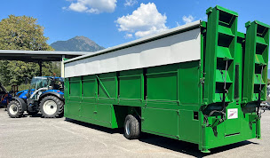 Photo n°6 de Glairon-Mondet à Tournon (Atelier de réparation de tracteurs)