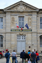 Photo n°10 de Visites guidées du Vieux Vesoul - Yannick Denoix à Vesoul (Agence de visites touristiques)