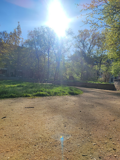 Park "Ernst-Schneller-Platz" - Thumbnail