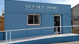Photo n°11 de SUNSET IMMO Agence Immobilière Côte Bleue à Sausset-les-Pins (Agence de location immobilière)