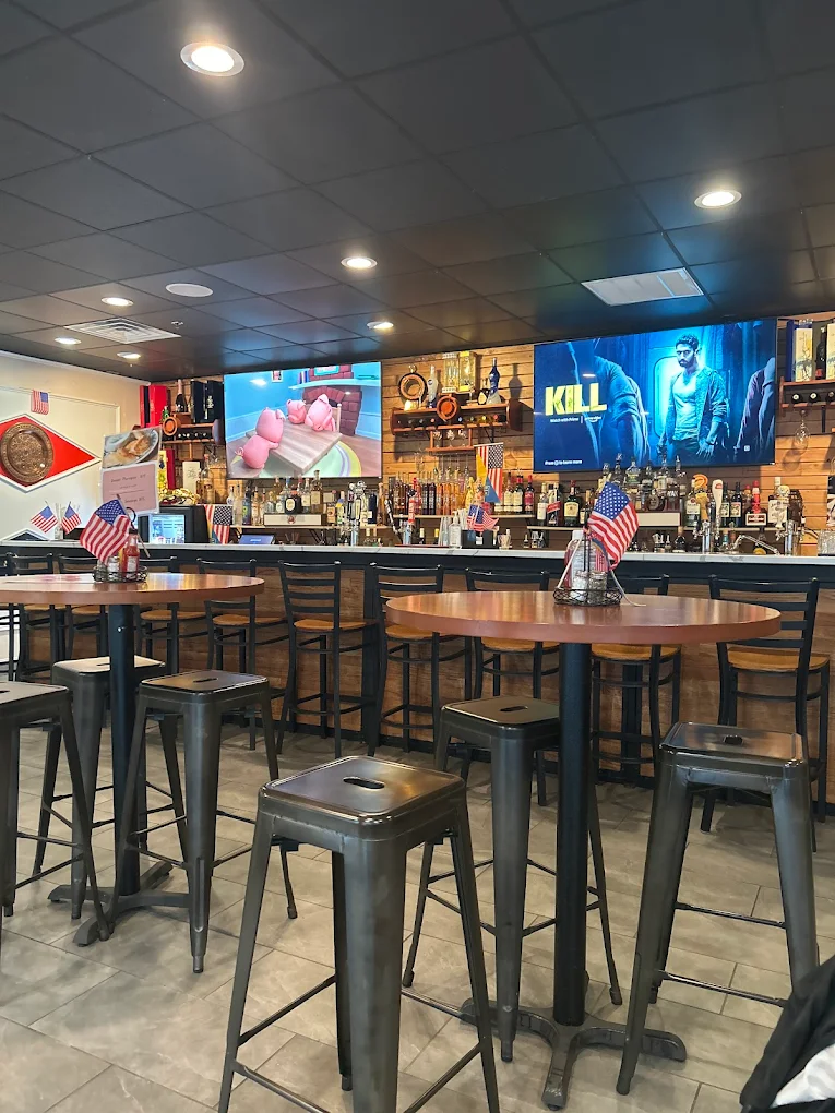 Pizza Harbor — photo 1