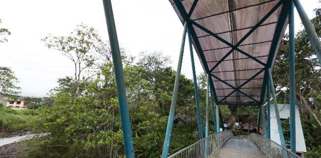 Paseo Turístico del Río Puyo - Aparcamiento
