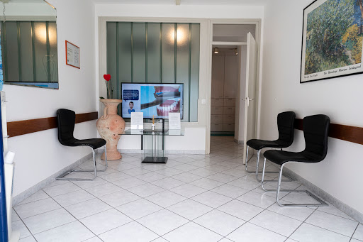 Studio Dentistico Nassa Dr. Med.Dent. Fabio Greco - Thumbnail