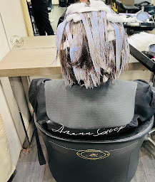 Photo n°12 de AE Amann Erick coiffure à Bayonne (Institut de beauté)