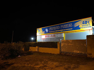 Photo n°16 de Fayard Pneus Bédarrides à Bédarrides (Magasin de pneumatiques d'occasion)