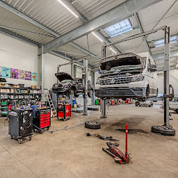 Photo n°4 de service auto secours à Quimper (Magasin de pneus)