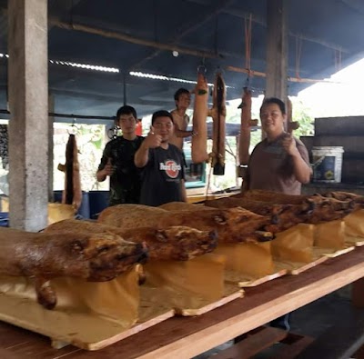 Photos of Babi Panggang Yun On