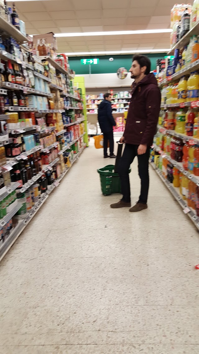 Casino supermarché et drive Pantin