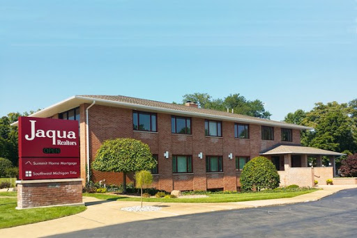 Mary Norris with Jaqua Realtors Gallery - United States