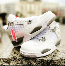 Photo n°6 de LA CUISINE DE LA SNEAKERS à Bagnolet (Magasin de chaussures)