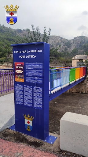 Pont de la Igualtat. Pont LGTBIG+ Gallery - Spain