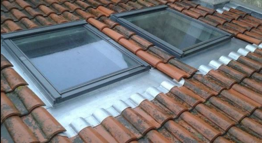 Photo de zinc&amp;co artisan couvreur zingueur/travaux zinguerie à Léon (40550)