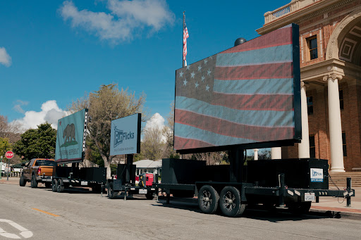 FunFlicks LED & Inflatable Screen Rentals of Alabama - Thumbnail