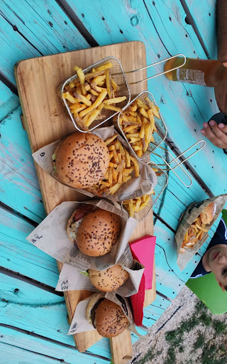 Photo 3 - Burger 66