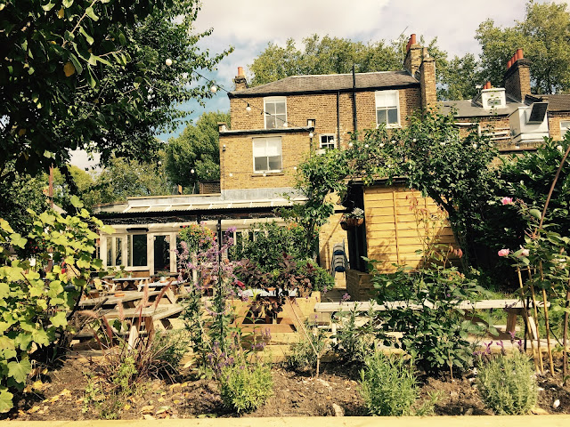 The Herne Tavern by null