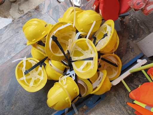 🪖 Industrial Safety Helmets.Special Bulk Offer! Save More post image
