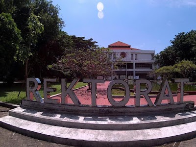 Photos of Rektorat ITS