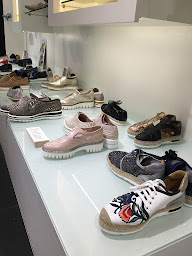 Photo n°4 de Chaussures Le Carrer Vannes à Vannes (Magasin de chaussures)