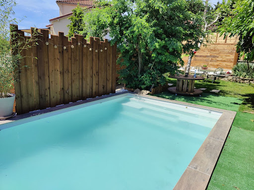 Photo de Une piscine coque