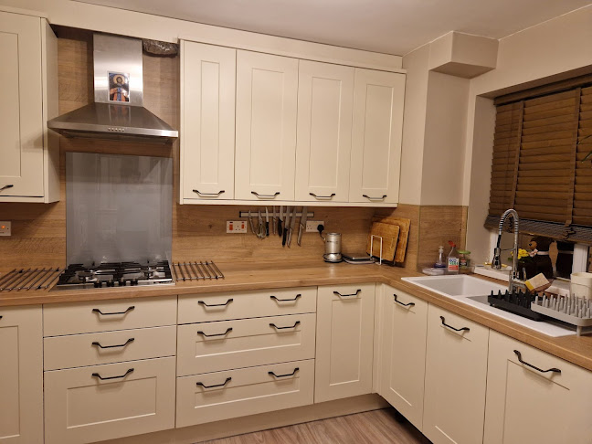 Howdens - Colindale Phone number