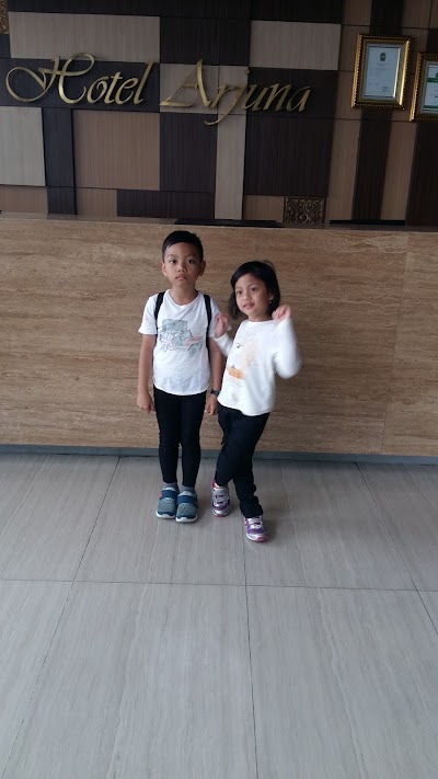 Photos of Asieq Store surabaya