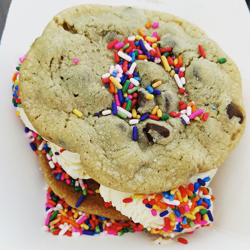 Mimi's Cookies N' Creamery - Thumbnail