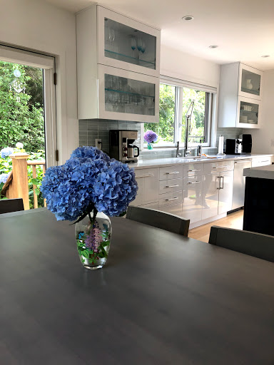 Good Vibes Hamptons Cleaning Corp - Thumbnail