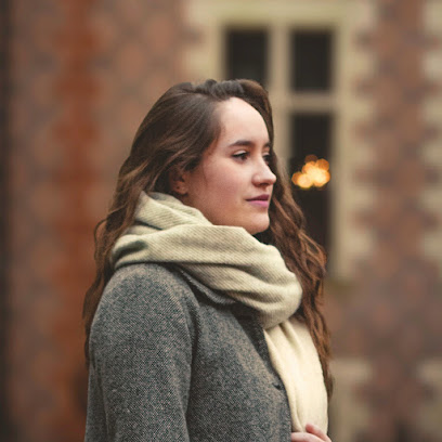 Studio Synantō | Graphiste • Direction artistique et web designer