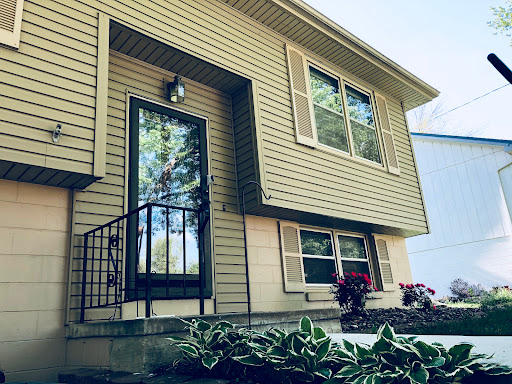 Aaron Rager REALTOR - Thumbnail