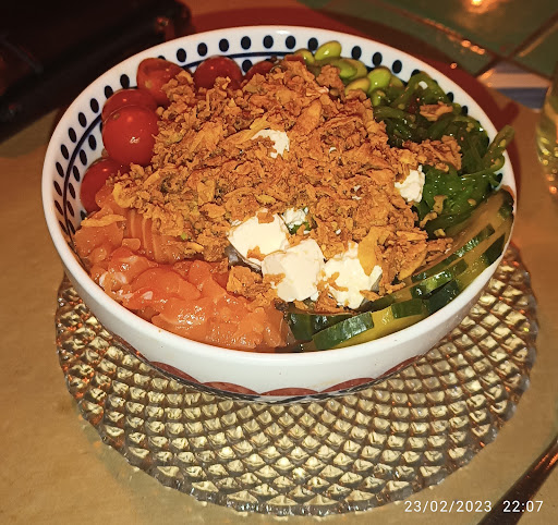 MOANA POKÉ - Visual