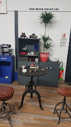 Photo n°32 de Treuil-Service à Breuil-le-Vert (Service de remorquage)