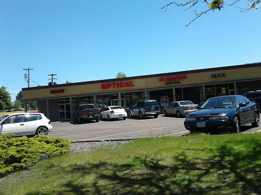 Kings Circle Shopping Center