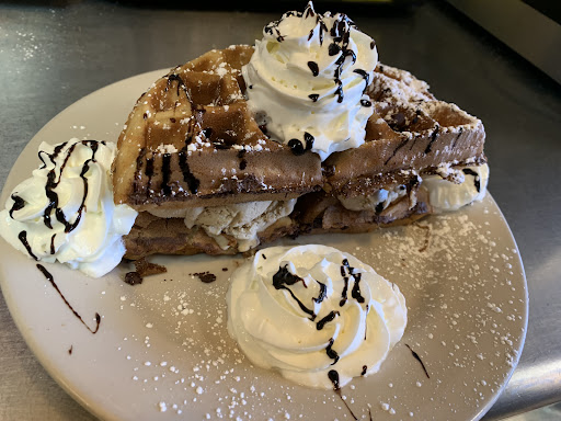 Fari's Diner - Visual