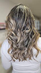 Photo n°21 de Coiffure Mag'style à Saint-Nazaire (Salon de coiffure)