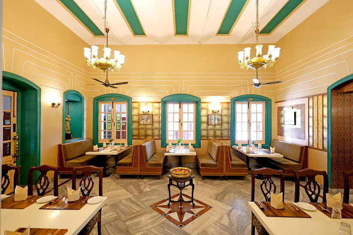 Canton Royale Restaurant by null